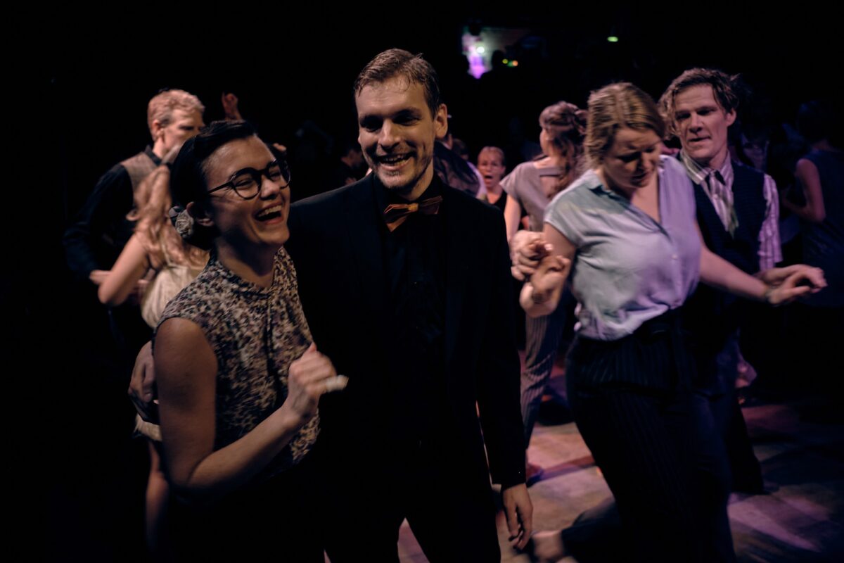 Monday Night Swing + BYO Dinner! | Lindy Hop | Social Dance 26/2