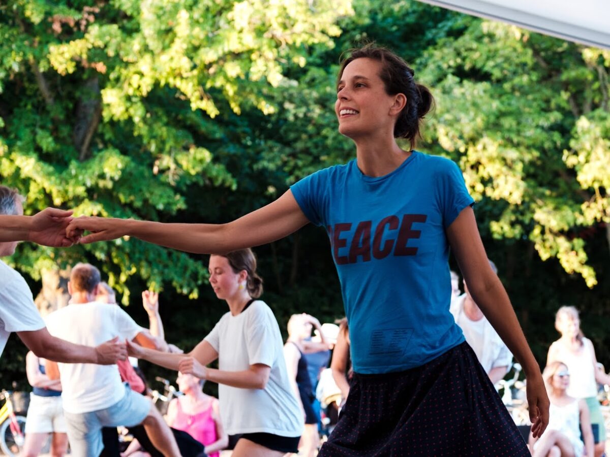 Swing in the park |  Lindy Hop |  Social dance 10/7